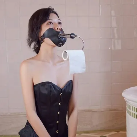 Набор для доминирования LOCKINK SEVANDA Objectification Bathroom Set, маска и 4 насадки