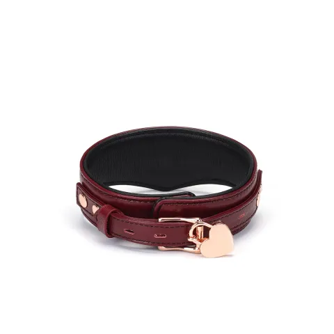 Кожаный ошейник с поводком Liebe Seele Wine Red Curved Collar, замок в форме сердечка
