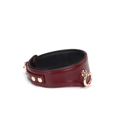 Кожаный ошейник с поводком Liebe Seele Wine Red Curved Collar, замок в форме сердечка