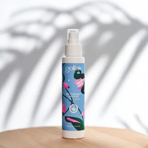 Антибактеріальний спрей для іграшок Goliate Nettoyant Sextoy 100 мл, безпечний для тіла