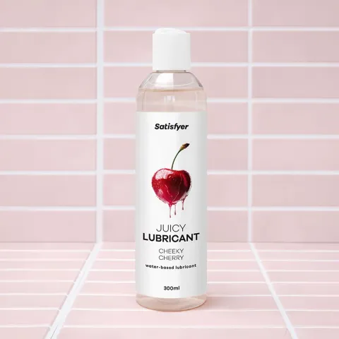 Лубрикант на водній основі Satisfyer Juicy Lubricant Cheeky Cherry water based 300 мл