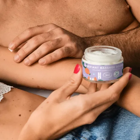 Масажна олія-лубрикант з ароматом та смаком кокоса Goliate Couple Gourmand Coco 50 мл