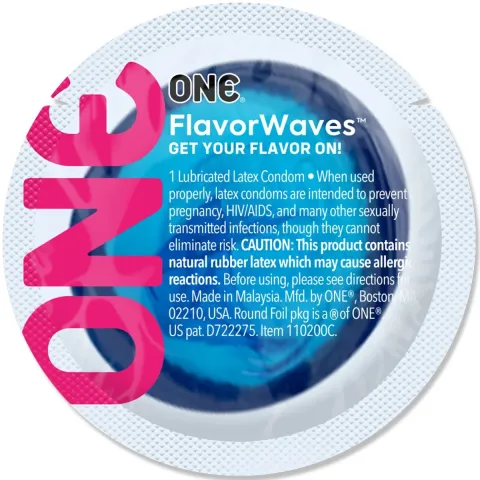 Презерватив ONE Color Sensations ONE adrenaline rush, 1 шт., синий, гладкий, со смазкой