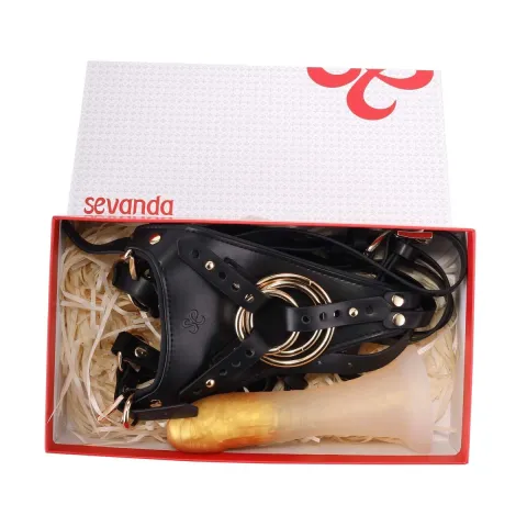 Страпон LOCKINK SEVANDA Queen Sheba Strapon Golden Dildo, регулируемые крепления, силиконовый дилдо