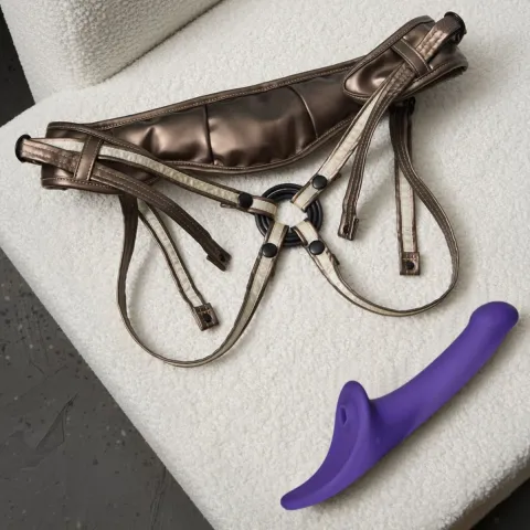 Вибронасадка для страпона с вакуумной стимуляцией Strap-On-Me Multi Orgasm Dildo S Purple