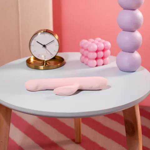 Вибратор-кролик с пульсацией Good Vibes Only – SHAI Thrusting Vibrator Soft Silicone – Pink, 3 мотора
